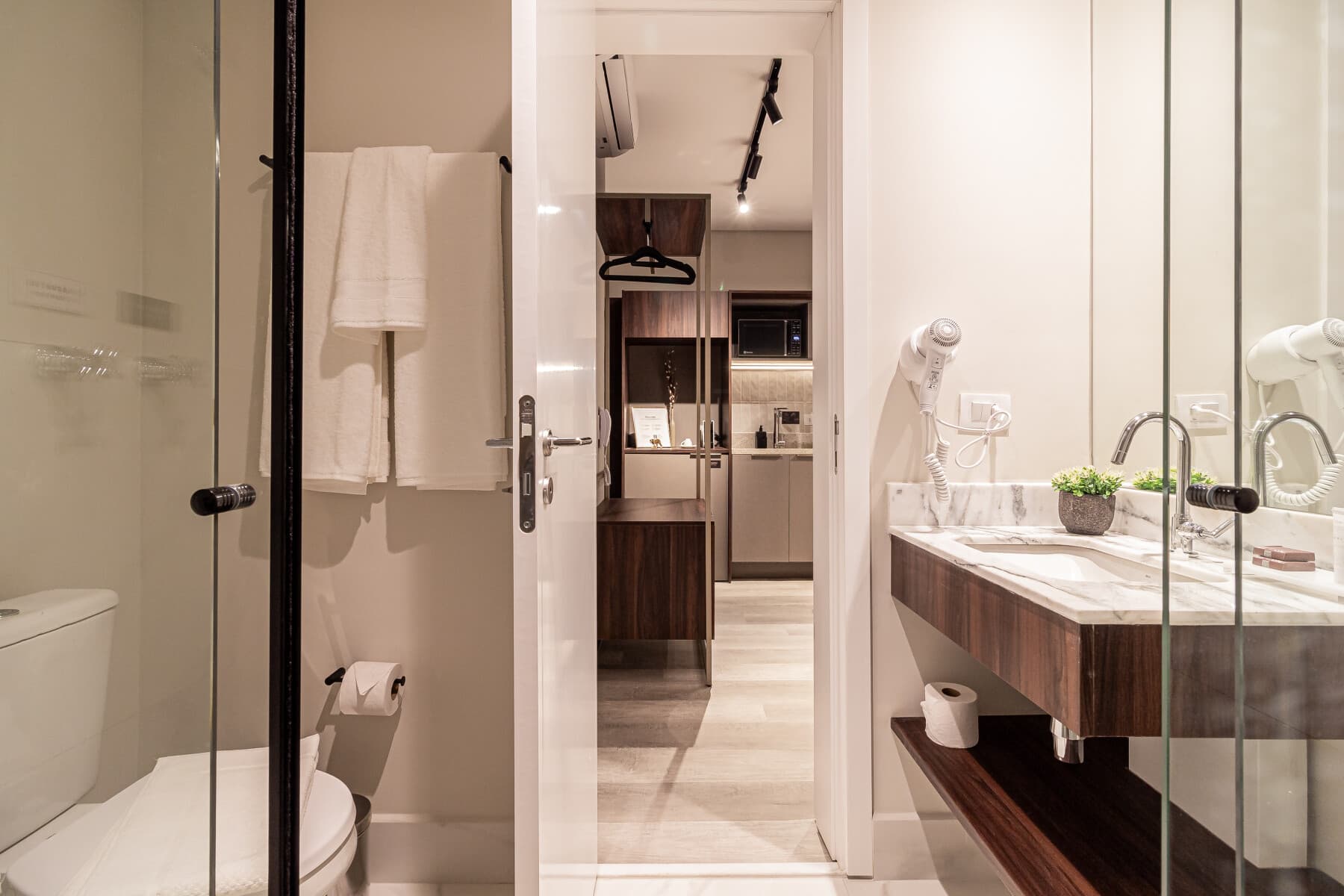 Studio Standard Casal - Iconyc Charlie Ibirapuera Hotel