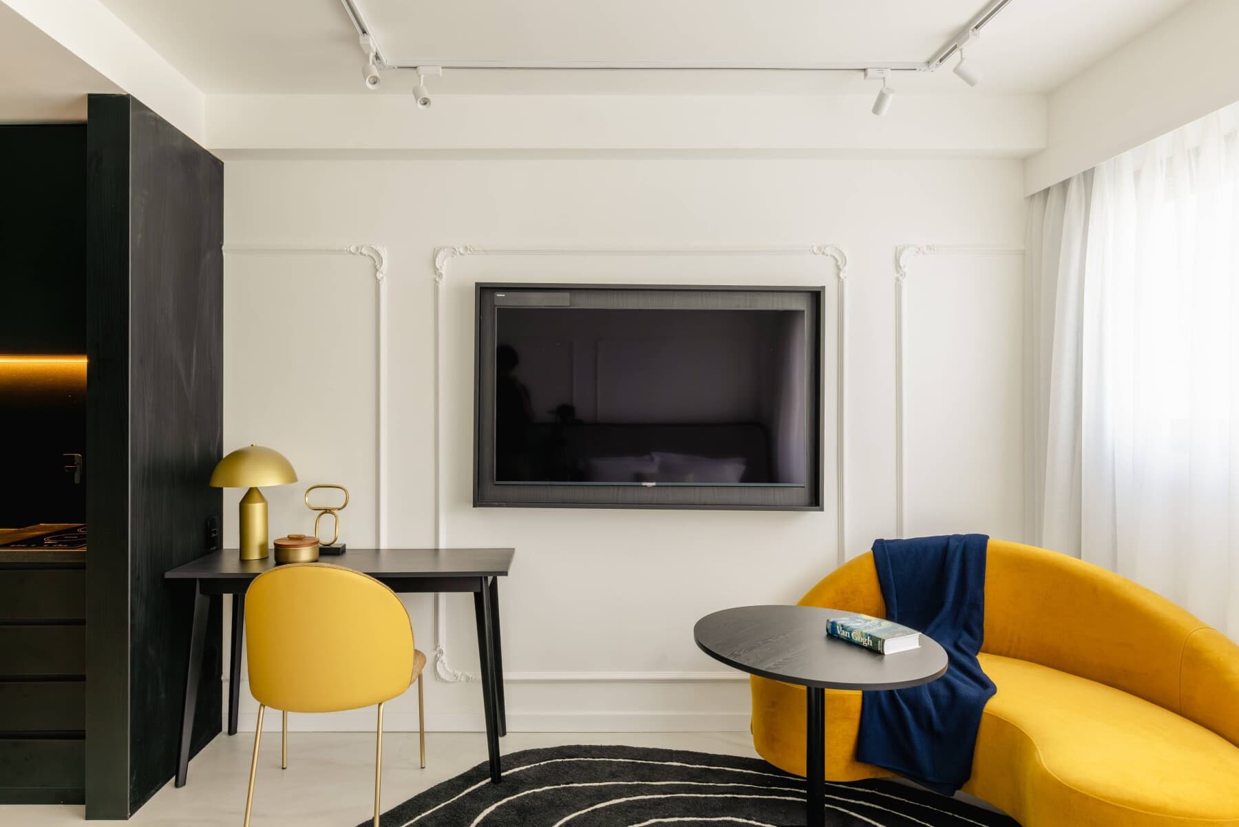 One of a Kind Charlie Hotel Ibirapuera